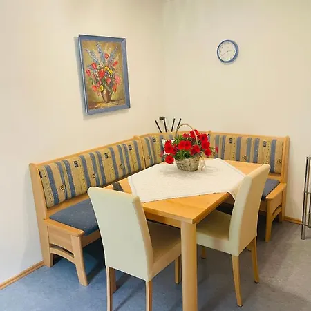 Arlerhof Apartmán *