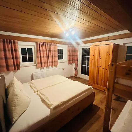 Arlerhof Apartmán *